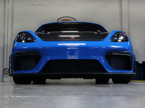 Used 2023 Porsche 718 Cayman GT4 RS image 13