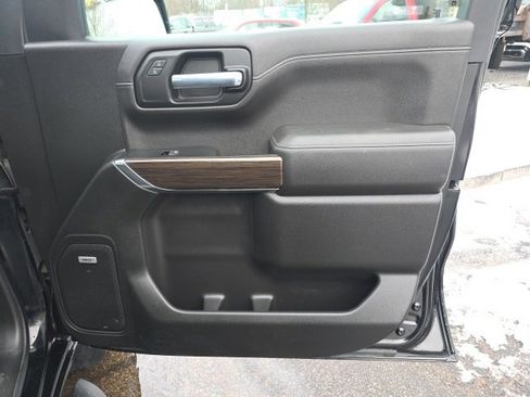 Used 2022 Chevrolet Silverado 1500 RST w/ Rally Edition image 9