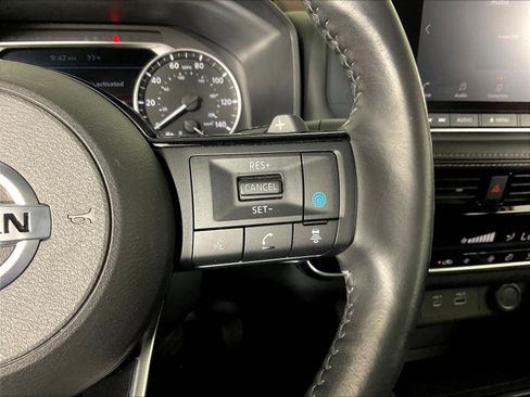 Certified 2021 Nissan Rogue SV w/ Premium Package AWD/4WD image 12