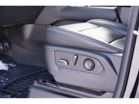 Used 2023 GMC Yukon Denali w/ Max Trailering Package image 15