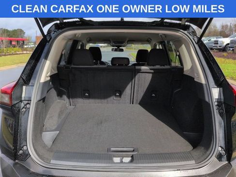 Used 2023 Nissan Rogue SV AWD/4WD image 23
