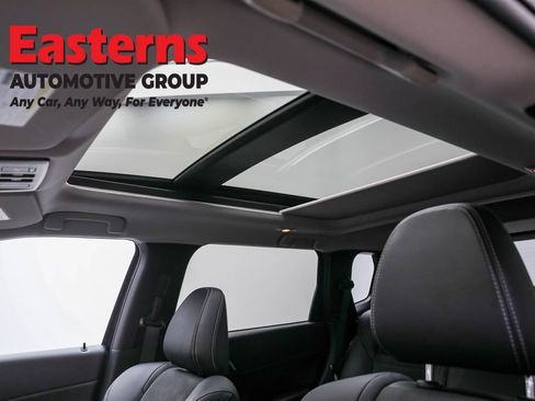 Used 2023 Mitsubishi Outlander SE image 34