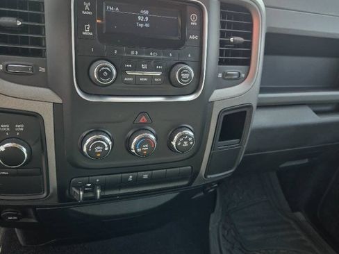 Used 2015 RAM 1500 ST w/ SXT Appearance Group AWD/4WD image 22