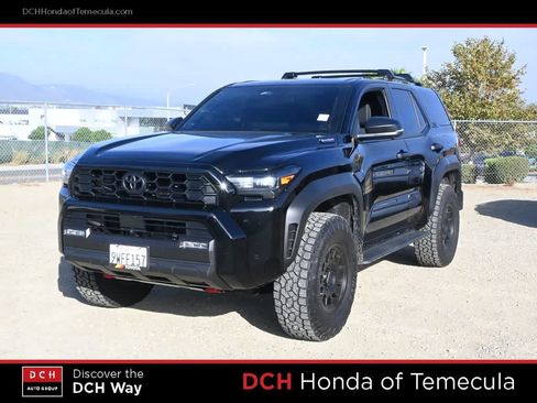Used 2025 Toyota 4Runner TRD Off-Road Premium AWD/4WD image 1
