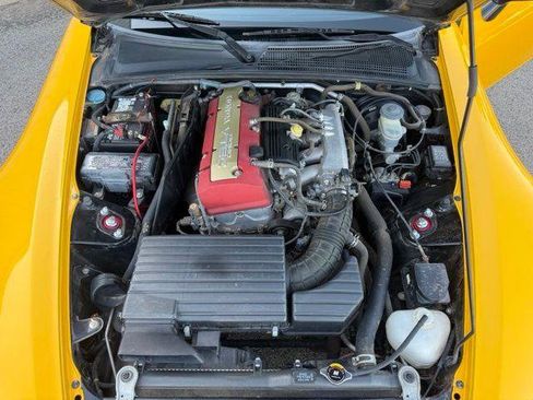 Used 2005 Honda S2000 image 7