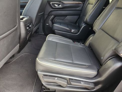 Used 2024 Chevrolet Tahoe Premier RWD image 21