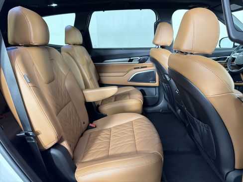 Used 2025 Kia Telluride SX X-Line image 37