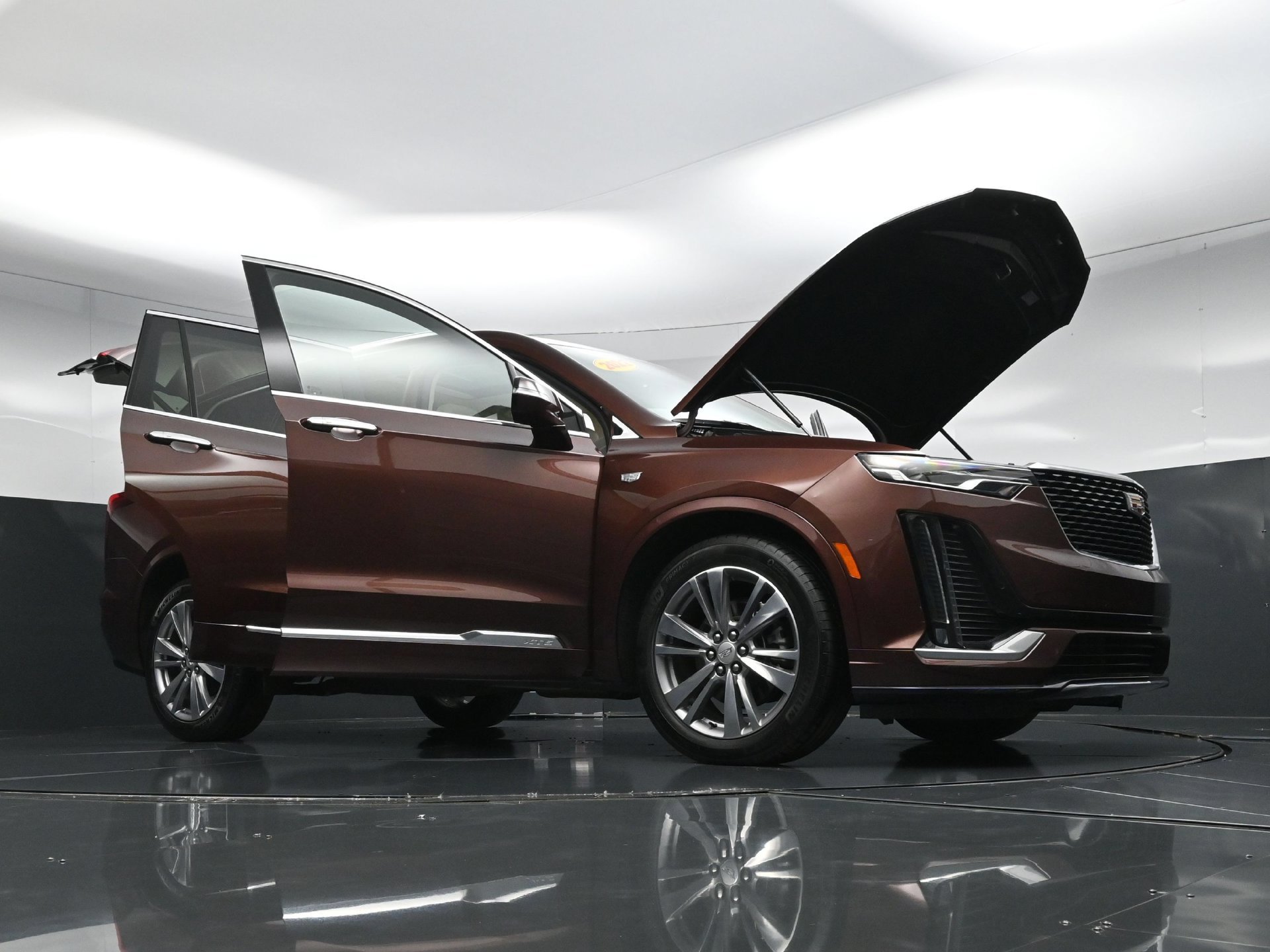 Used 2022 Cadillac XT6 Premium Luxury FWD image 84