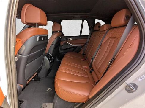 Used 2024 BMW X5 M60i w/ Climate Comfort Package image 21