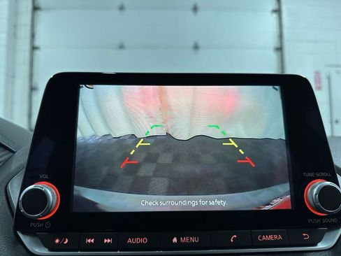 Used 2024 Nissan Sentra SR image 27