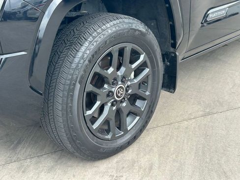 Used 2024 Toyota Tundra Platinum AWD/4WD image 9