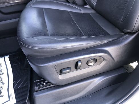 Used 2023 Chevrolet Silverado 1500 LTZ w/ Technology Package image 14