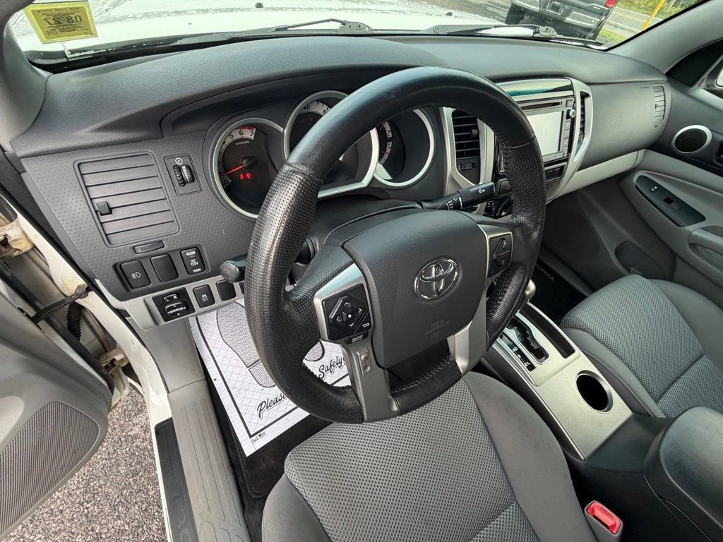 Used 2015 Toyota Tacoma 4x4 Double Cab w/ TRD Sport Package image 12