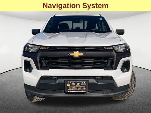 Used 2023 Chevrolet Colorado LT w/ LT Convenience Package image 4