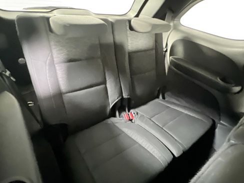 Used 2022 Dodge Durango SXT w/ Blacktop Package image 24