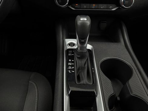 Used 2025 Nissan Altima 2.5 SV FWD image 23