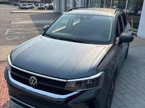 Used 2024 Volkswagen Taos S FWD image 15