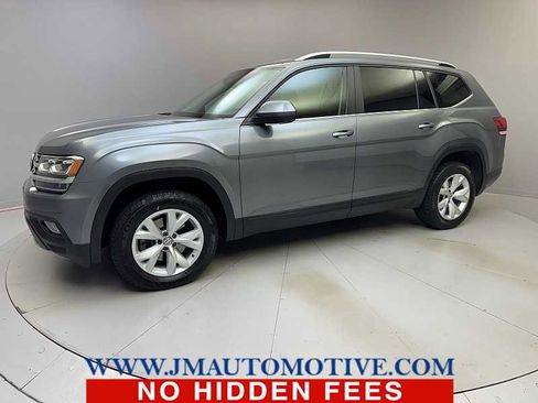 Used 2018 Volkswagen Atlas SE image 1