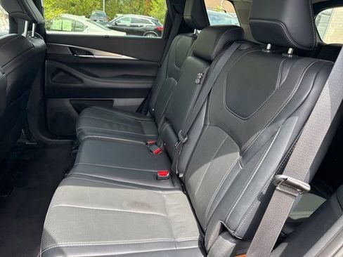 Certified 2023 INFINITI QX60 Luxe w/ Cargo Package AWD/4WD image 10