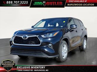 Used 2024 Toyota Highlander LE video 1