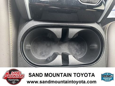 Used 2024 Chevrolet Colorado ZR2 w/ ZR2 Convenience Package III image 19