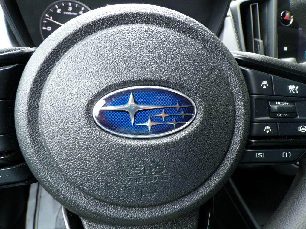 Used 2026 Subaru Crosstrek 2.5i Premium AWD/4WD image 33