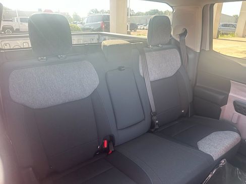New 2025 Ford Maverick XLT FWD image 31