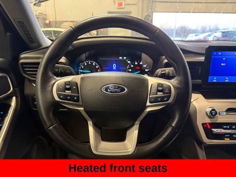 Used 2023 Ford Explorer XLT image 14