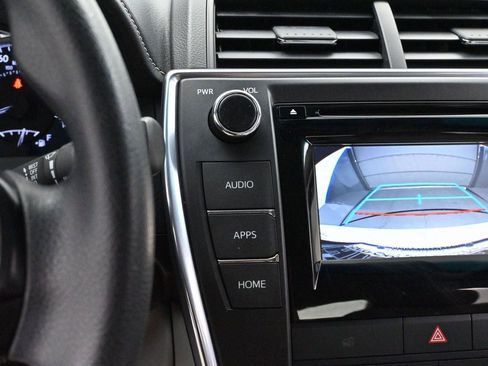 Used 2015 Toyota Camry LE FWD image 20