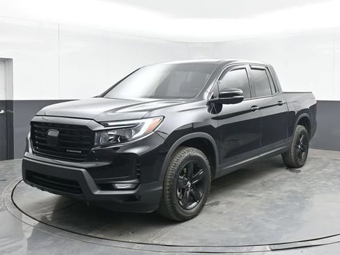 Used 2023 Honda Ridgeline Black Edition image 5