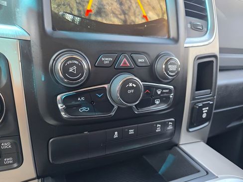 Used 2018 RAM 1500 Big Horn image 24