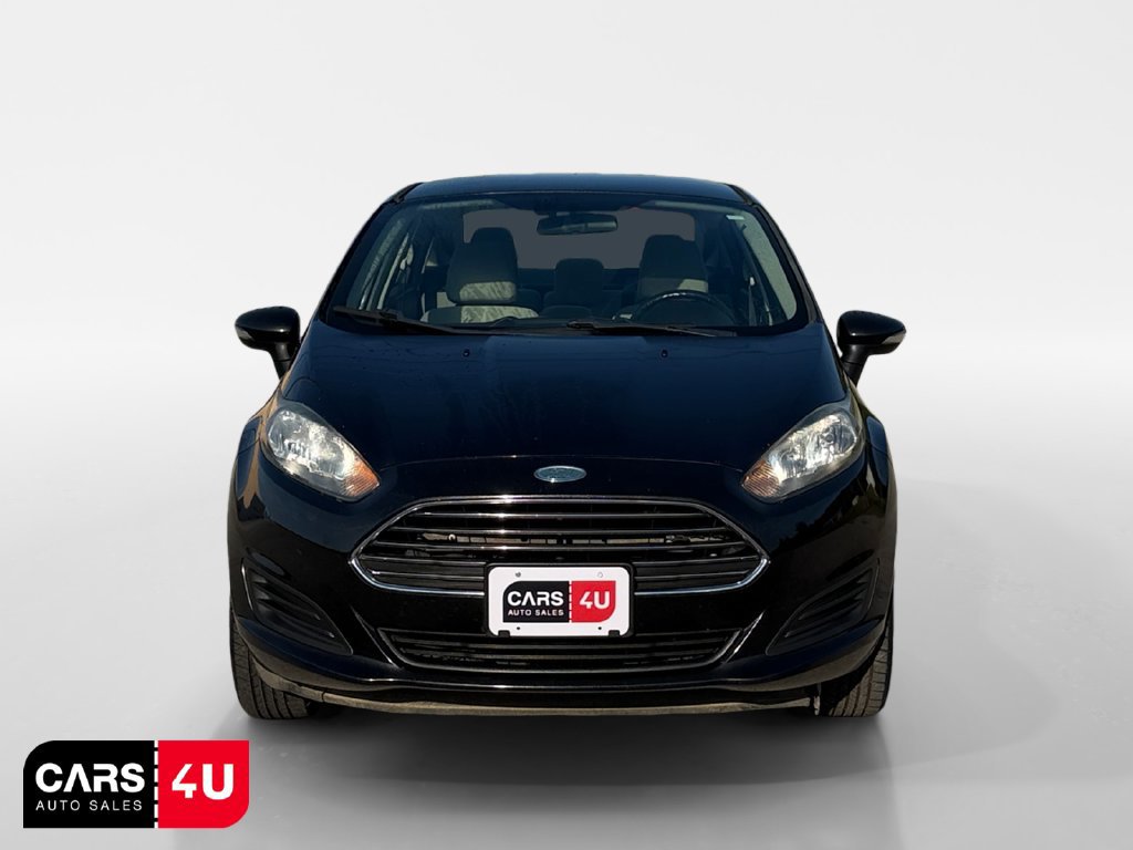 Used 2014 Ford Fiesta SE w/ Comfort Package FWD image 2