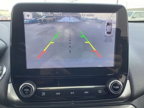 Used 2019 Ford EcoSport SE w/ SE Convenience Package image 20