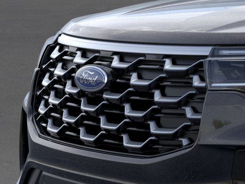New 2026 Ford Explorer Platinum AWD/4WD image 17