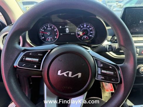 Used 2023 Kia Forte LX FWD image 8