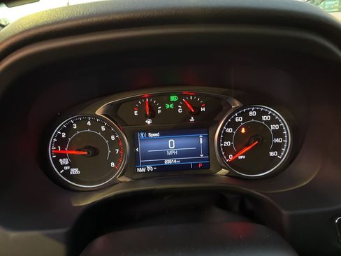 Used 2023 GMC Acadia SLE w/ Driver Convenience Package image 25