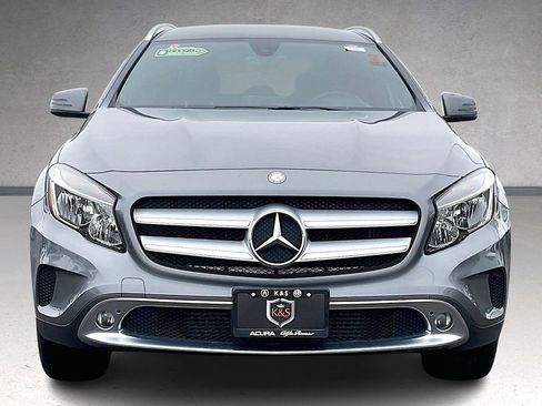 Used 2017 Mercedes-Benz GLA 250 4MATIC image 3