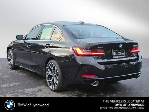 New 2026 BMW 330i xDrive Sedan w/ Premium Package AWD/4WD image 5