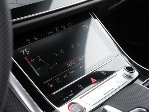 New 2026 Audi RS Q8 performance AWD/4WD image 16