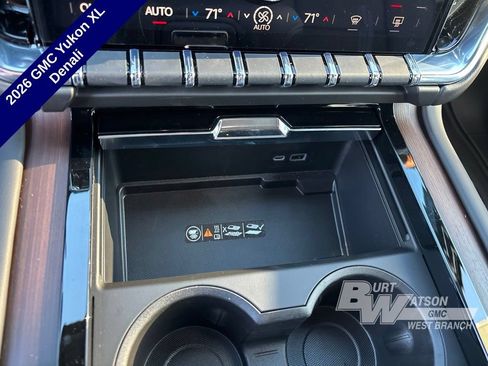 New 2026 GMC Yukon XL Denali w/ LPO, Floor Liner Package AWD/4WD image 34