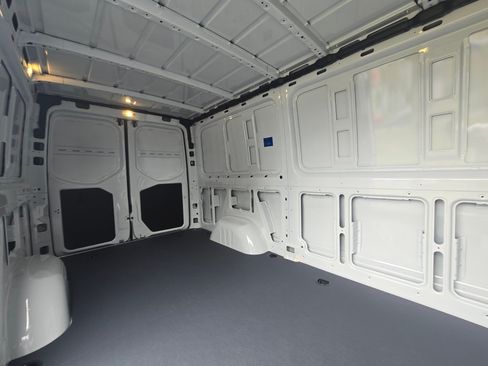 New 2026 Mercedes-Benz Sprinter 2500 image 16