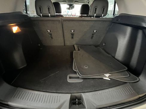 Used 2025 Buick Encore GX Preferred image 31