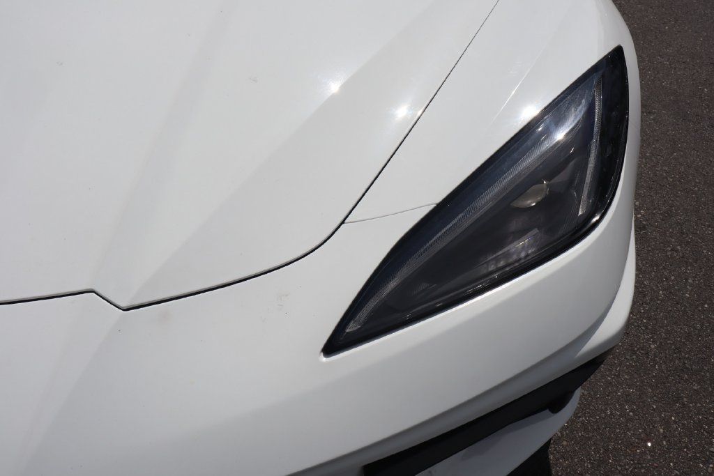 Used 2022 Chevrolet Corvette Stingray Coupe RWD image 16