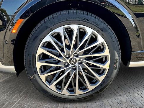 New 2026 Hyundai Palisade Calligraphy FWD image 13