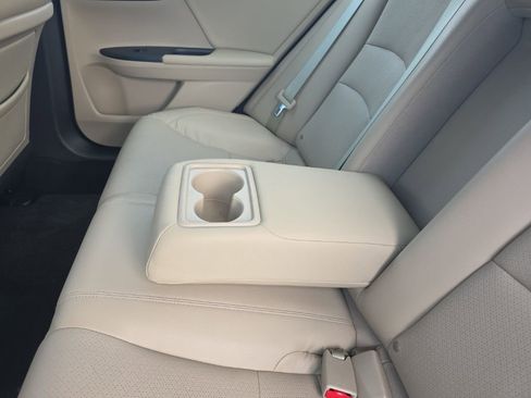Used 2014 Honda Accord EX-L image 16