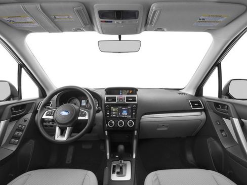 Used 2017 Subaru Forester 2.5i Premium w/ All-Weather Package image 11