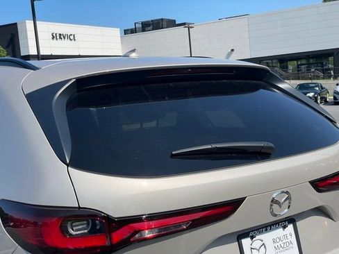 Certified 2025 MAZDA CX-90 Plug-In Hybrid w/Premium Sport AWD/4WD image 39