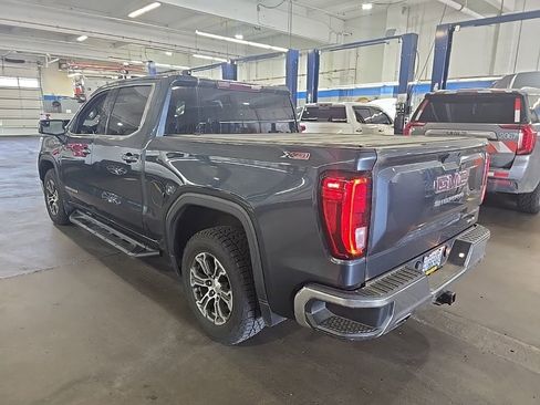 Used 2019 GMC Sierra 1500 SLE w/ X31 Off-Road Package AWD/4WD image 11