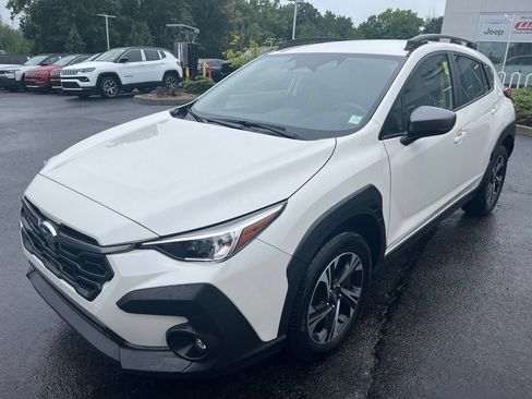 Used 2024 Subaru Crosstrek 2.0i Premium AWD/4WD image 8
