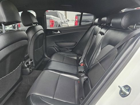 Used 2022 Kia Stinger GT-Line image 28